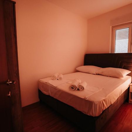 Riverside Apartments Mostar Exterior photo
