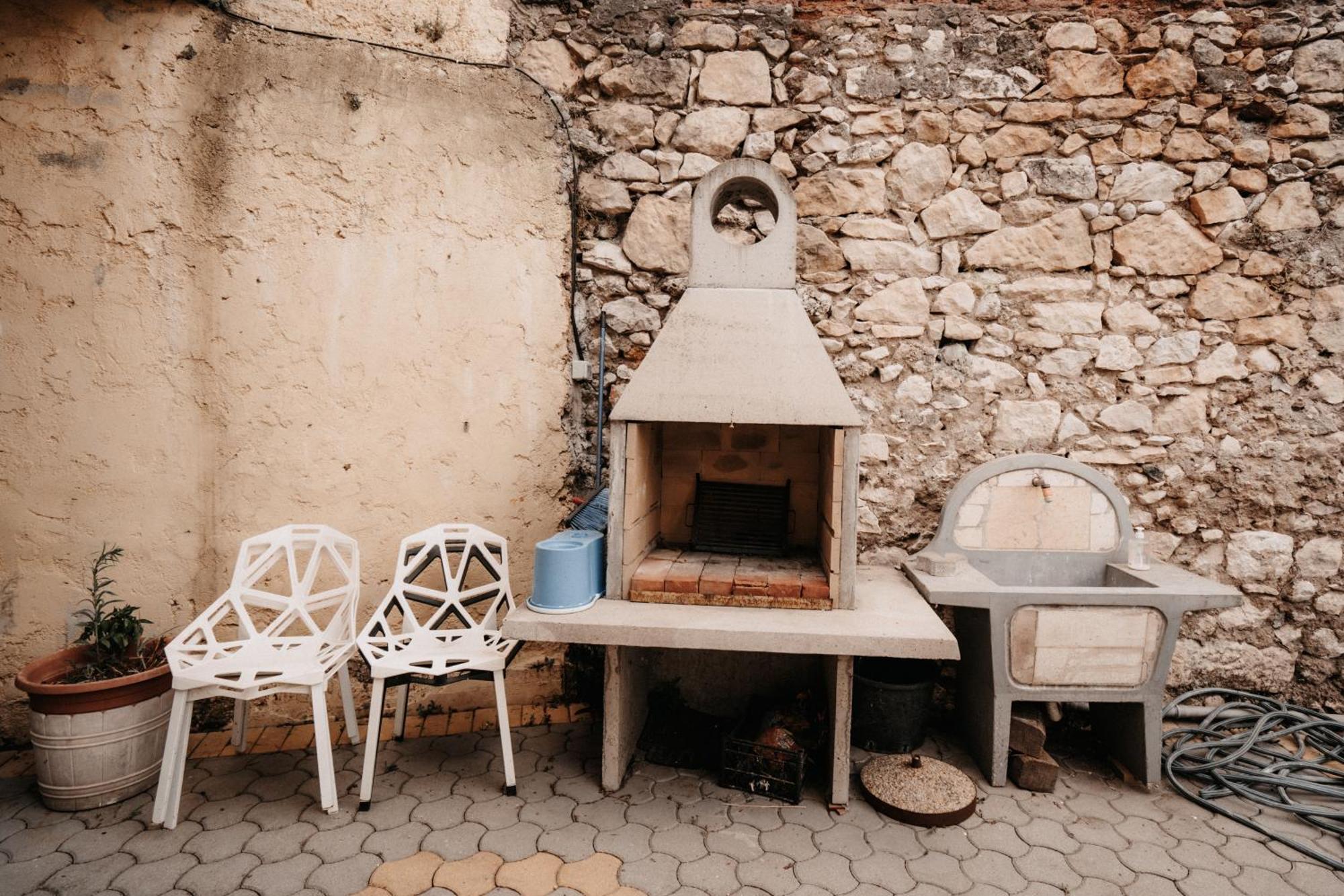 Riverside Apartments Mostar Exterior photo