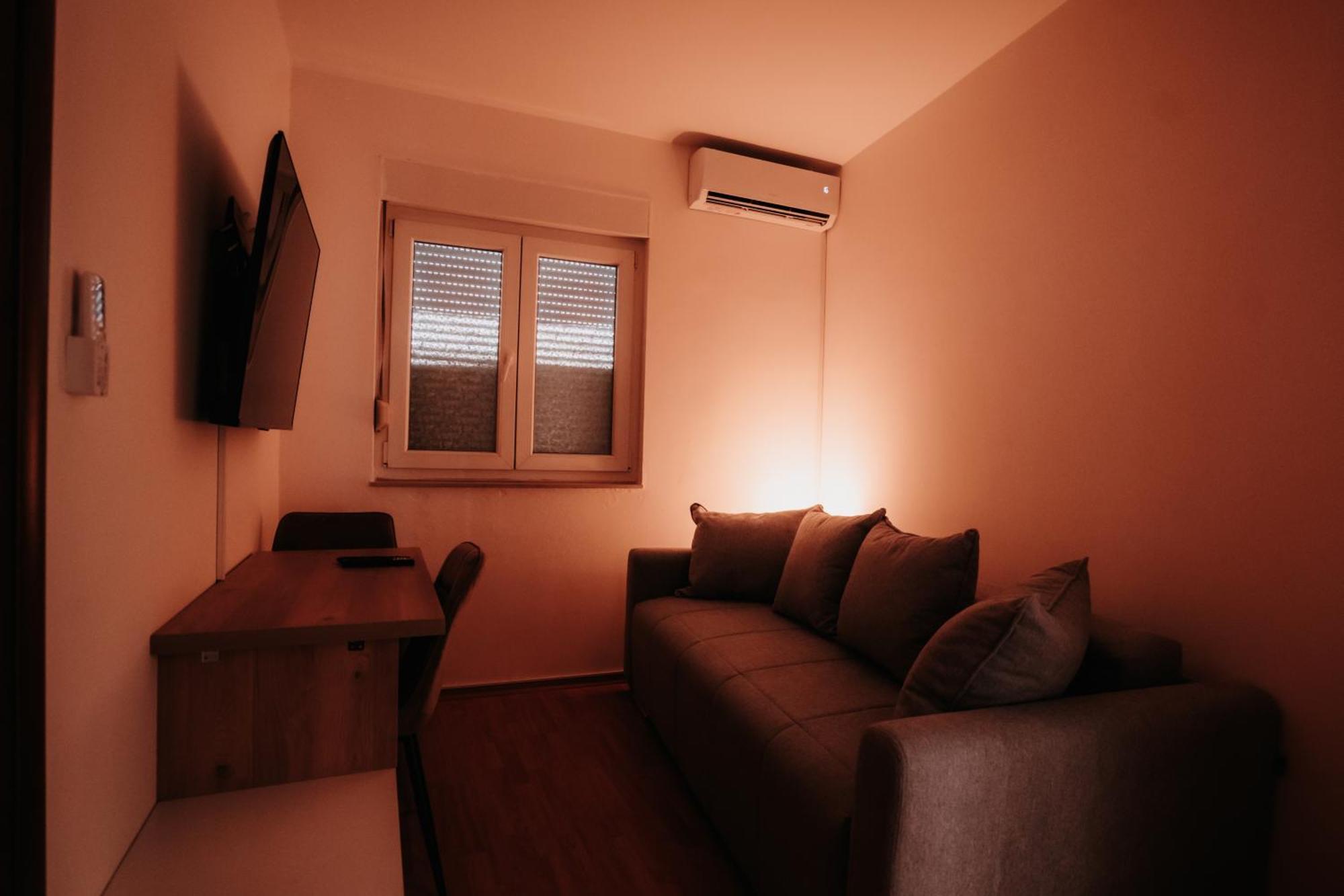 Riverside Apartments Mostar Exterior photo