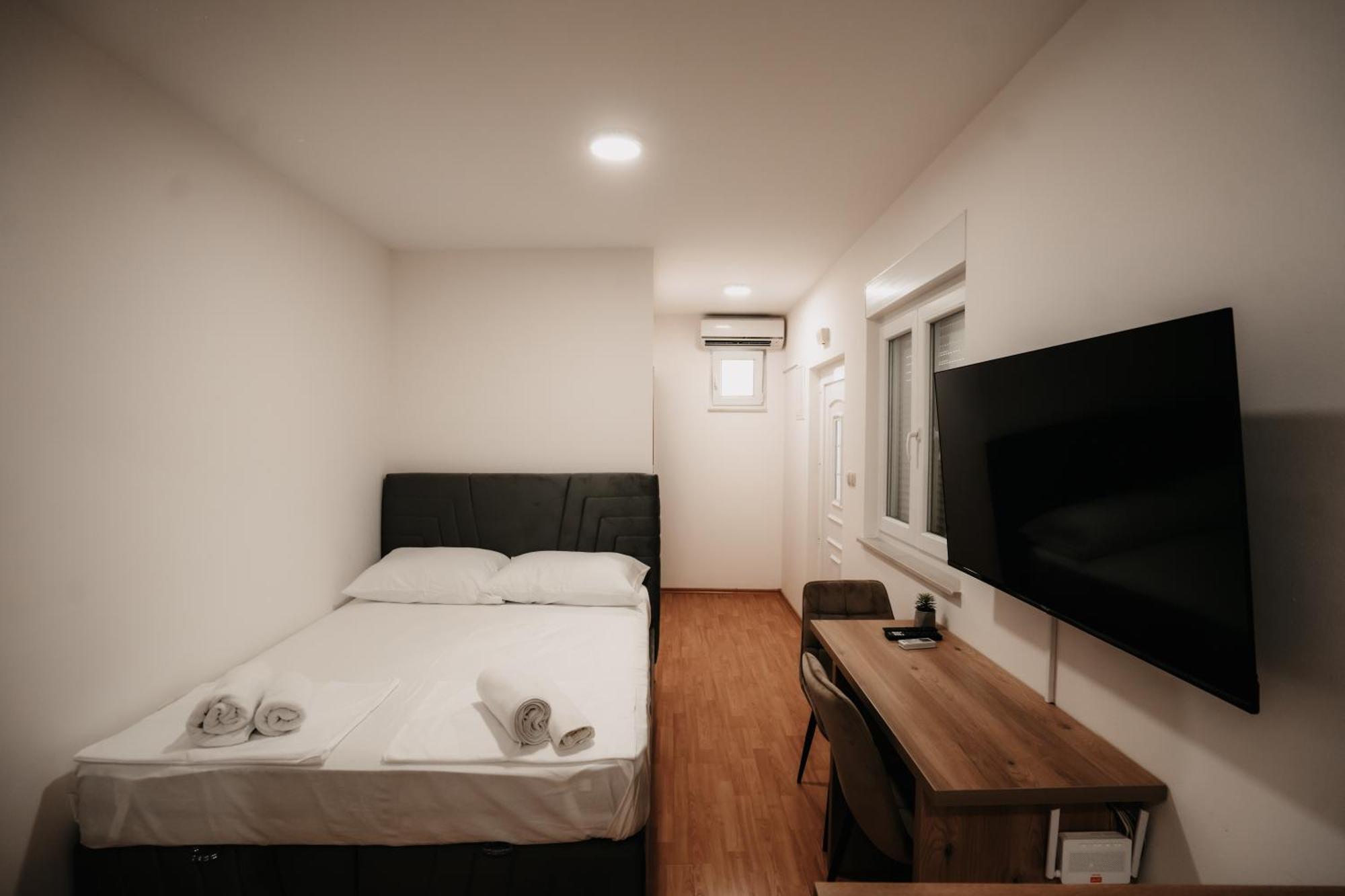 Riverside Apartments Mostar Exterior photo
