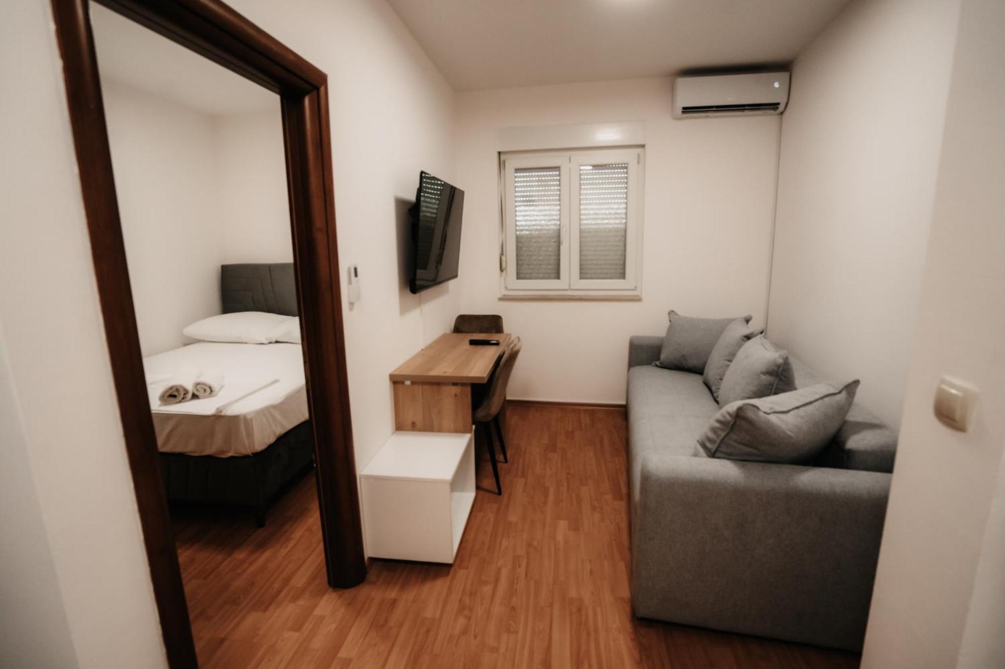 Riverside Apartments Mostar Exterior photo